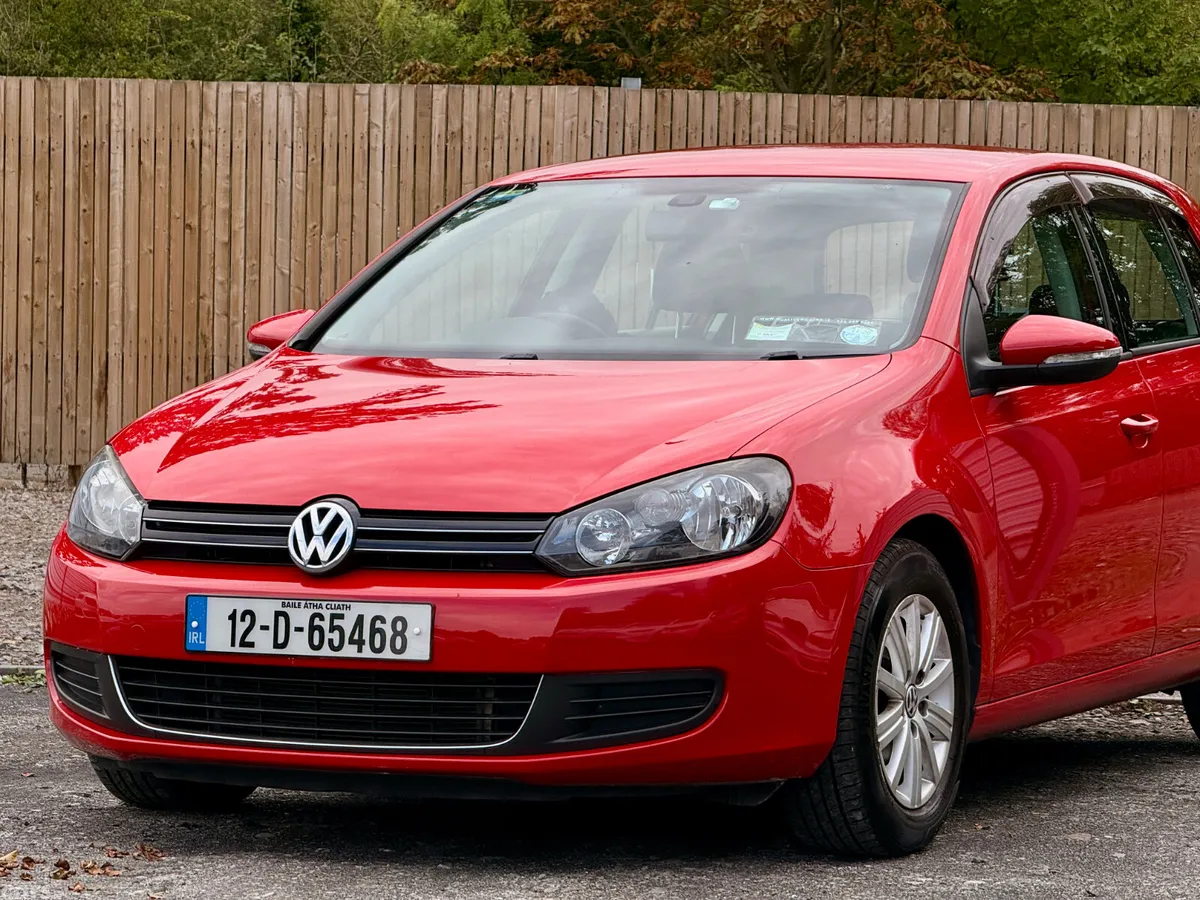 Volkswagen Golf Hatchback, Petrol, 2012, Red