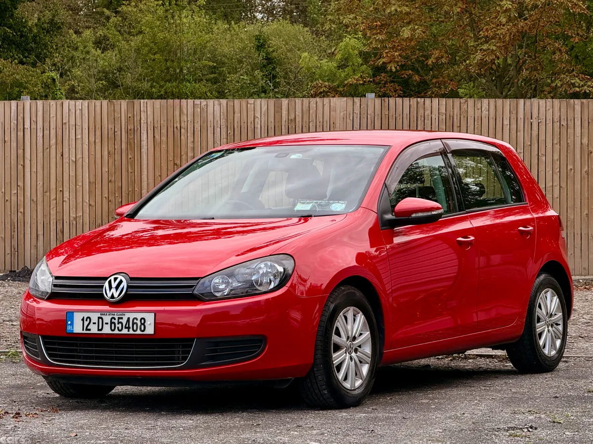 Volkswagen Golf Hatchback, Petrol, 2012, Red