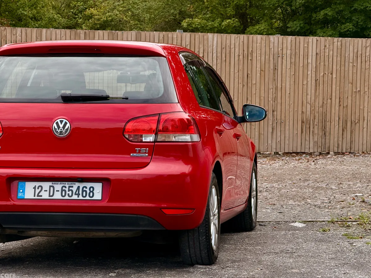 Volkswagen Golf Hatchback, Petrol, 2012, Red