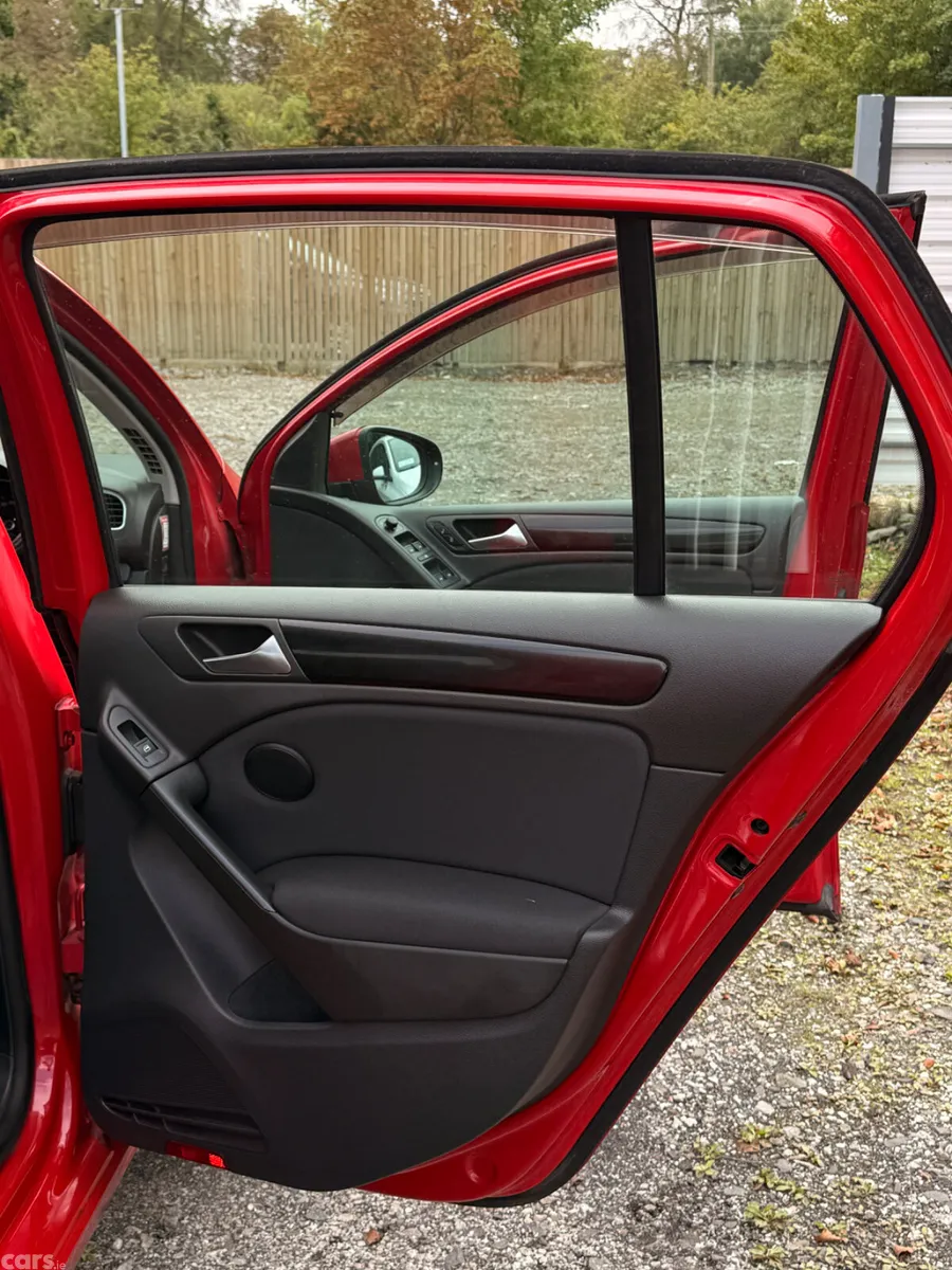 Volkswagen Golf Hatchback, Petrol, 2012, Red