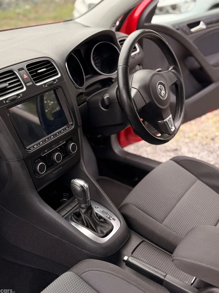 Volkswagen Golf Hatchback, Petrol, 2012, Red
