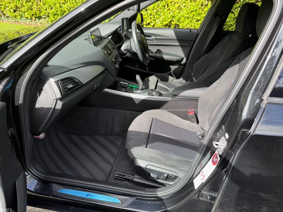 BMW 1-Series Hatchback, Petrol, 2013, Black