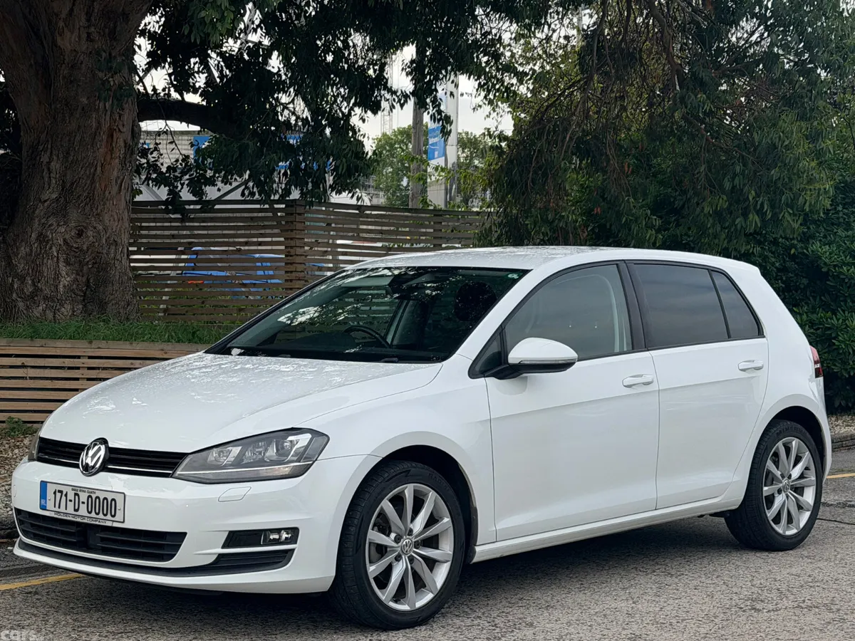 Volkswagen Golf Hatchback, Petrol, 2017, White
