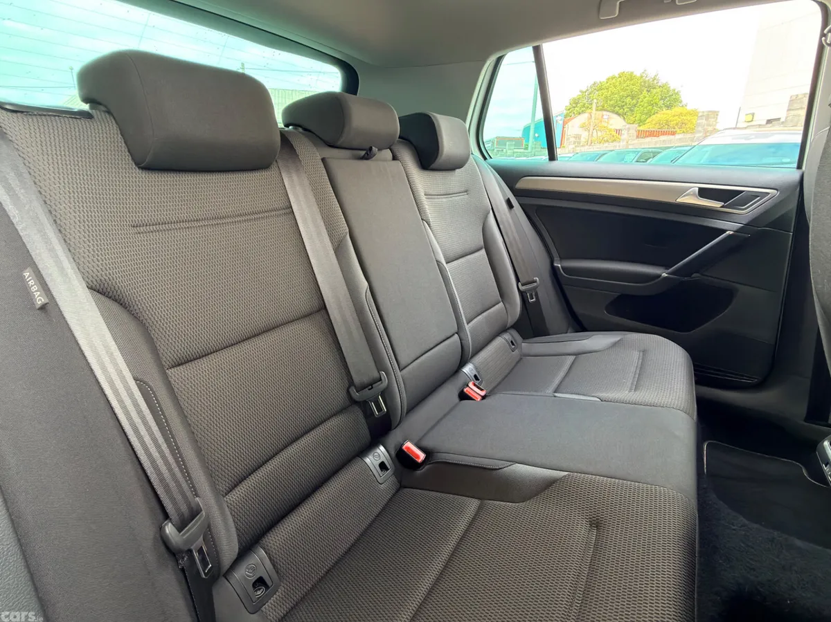 Volkswagen Golf Hatchback, Petrol, 2017, White