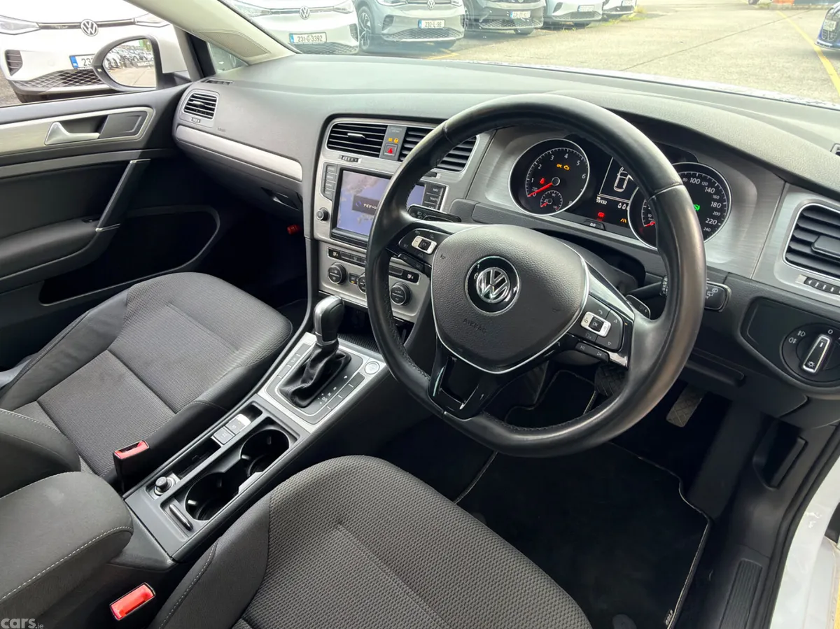 Volkswagen Golf Hatchback, Petrol, 2017, White