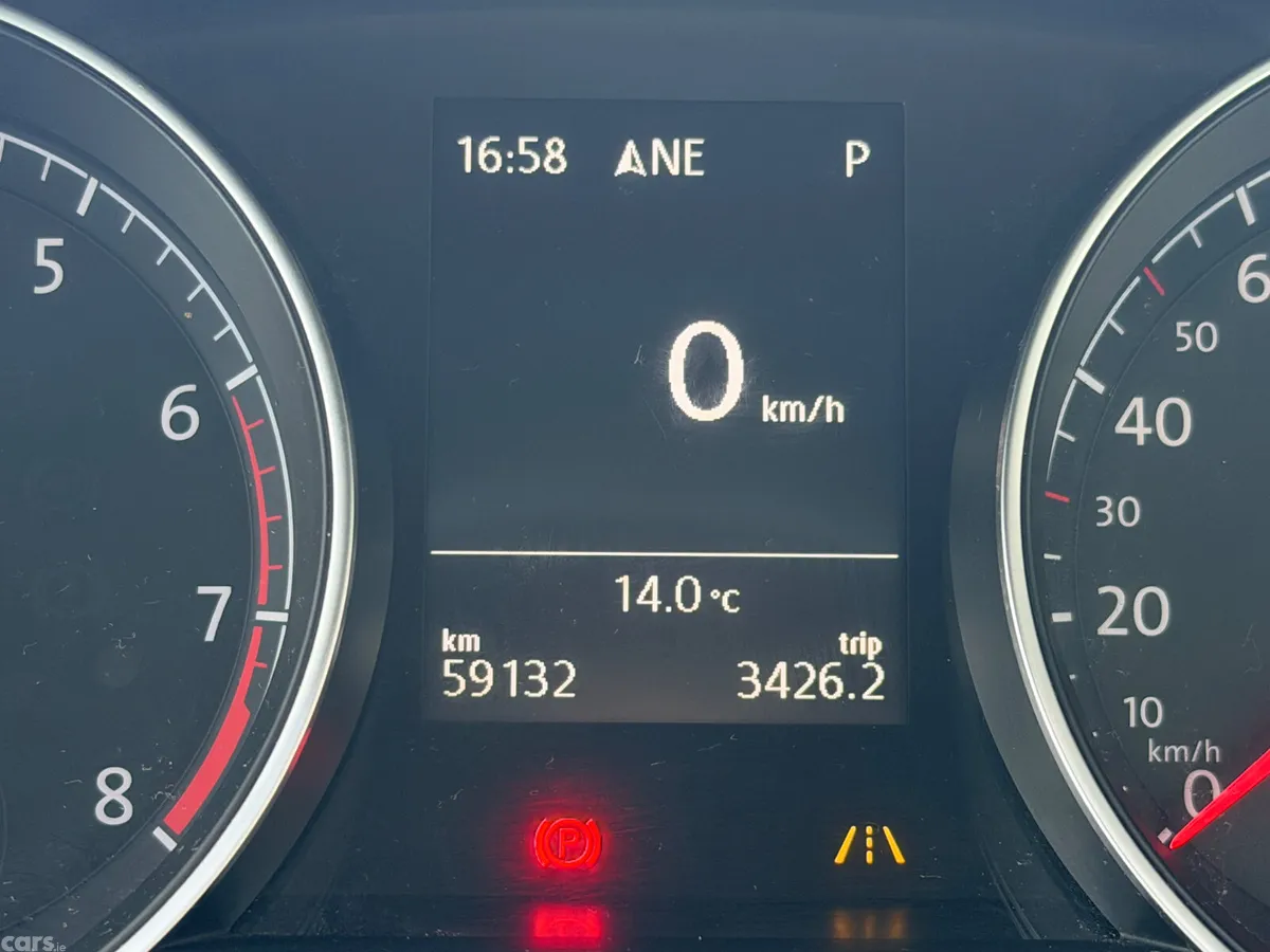 Volkswagen Golf Hatchback, Petrol, 2017, White
