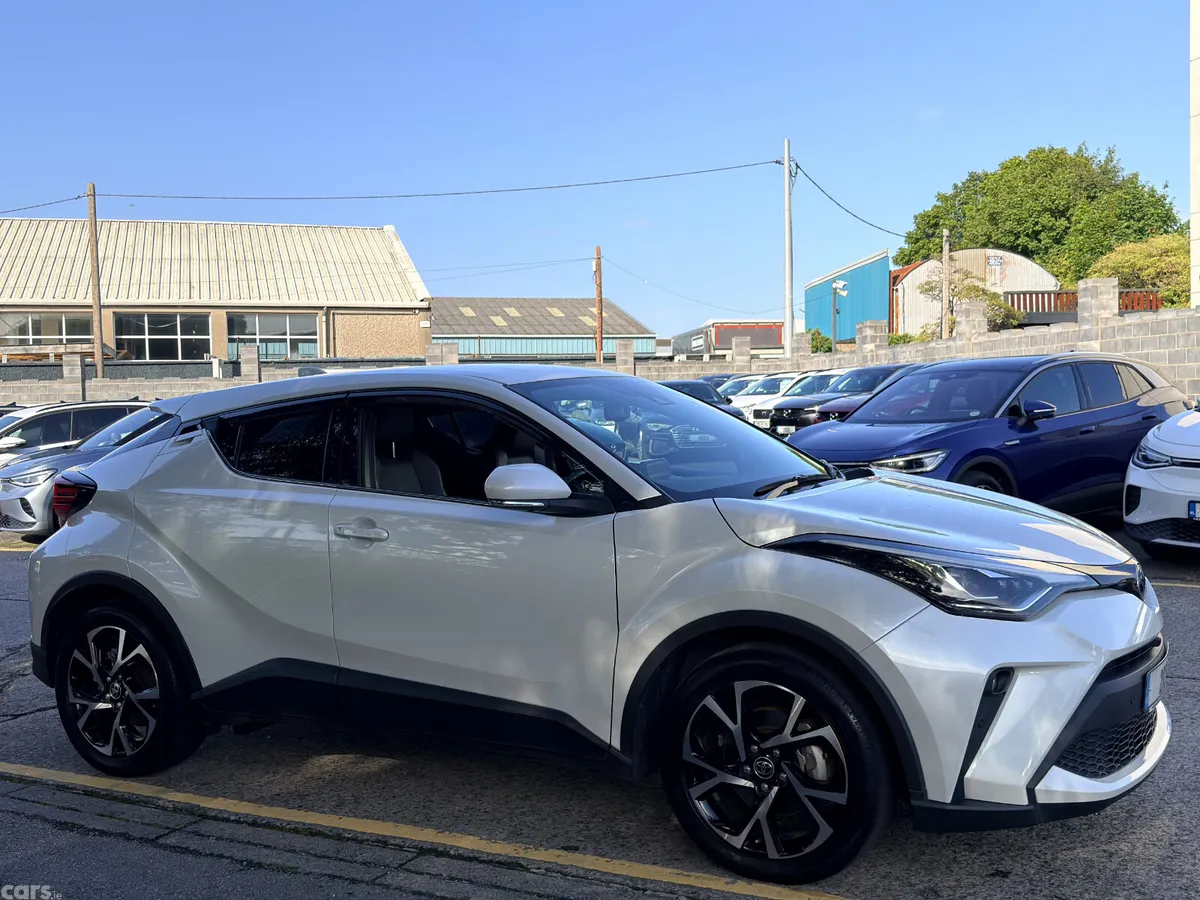 Toyota C-HR Hatchback, Petrol Hybrid, 2023, White