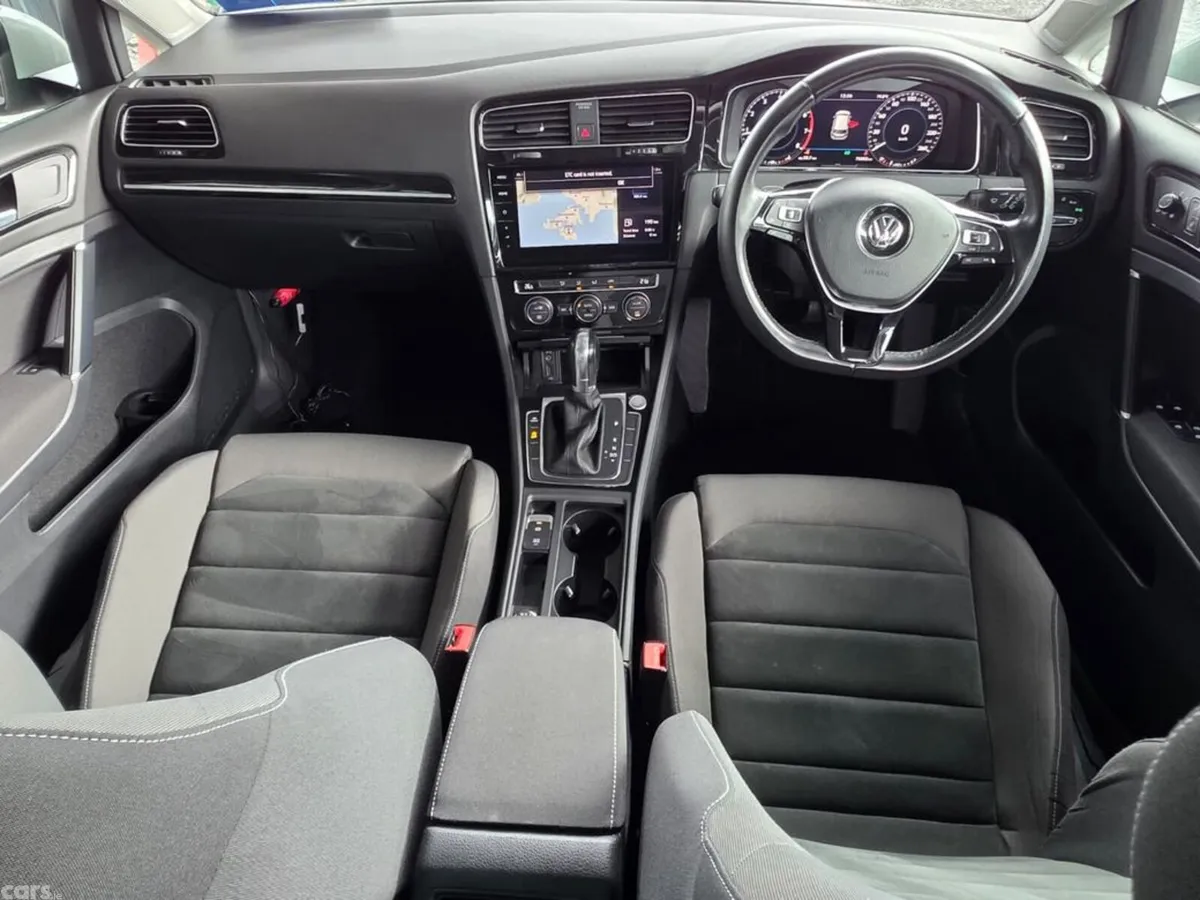 Volkswagen Golf Hatchback, Petrol, 2019, White