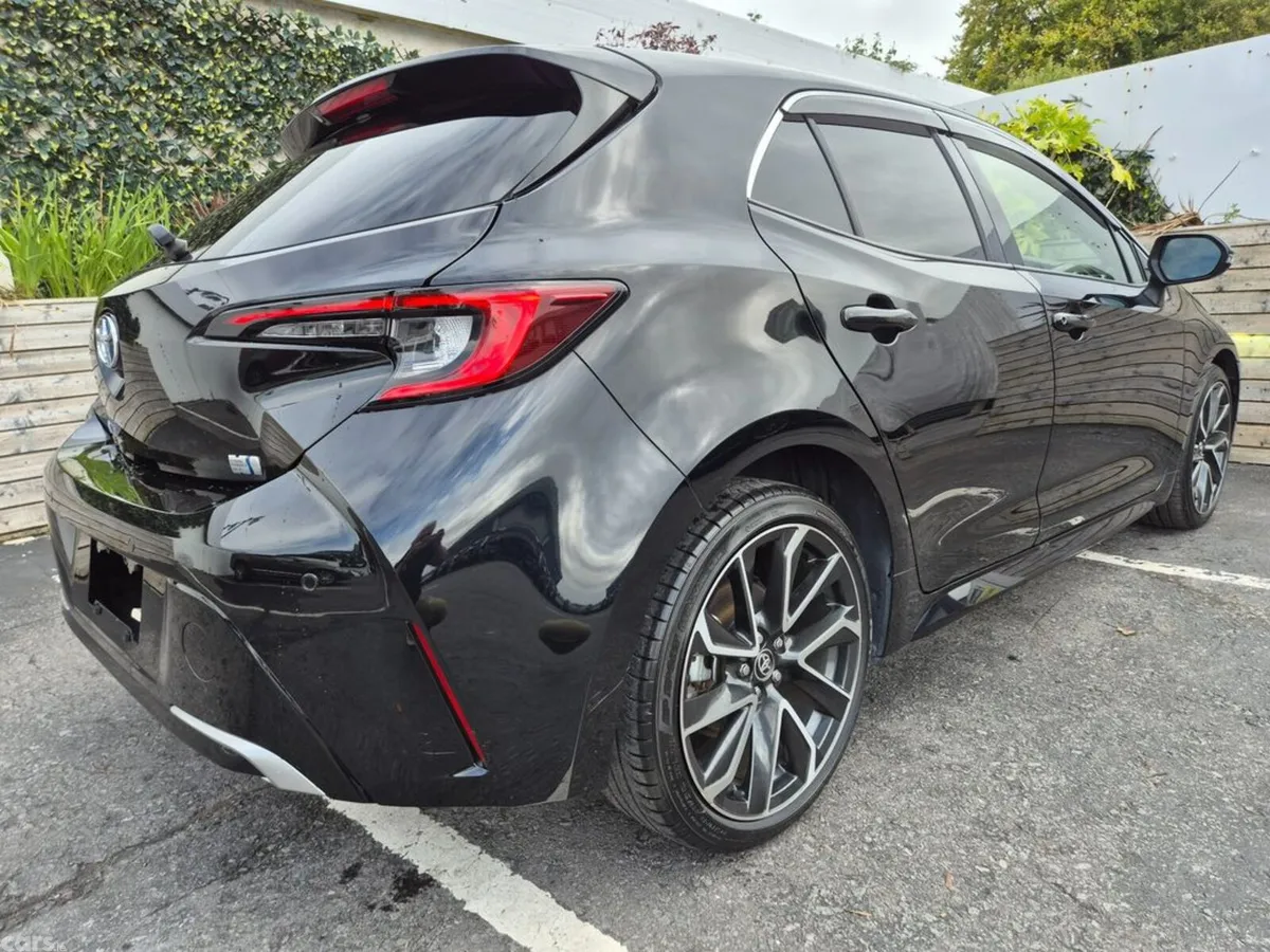 Toyota Corolla Estate, Petrol Hybrid, 2023, Black