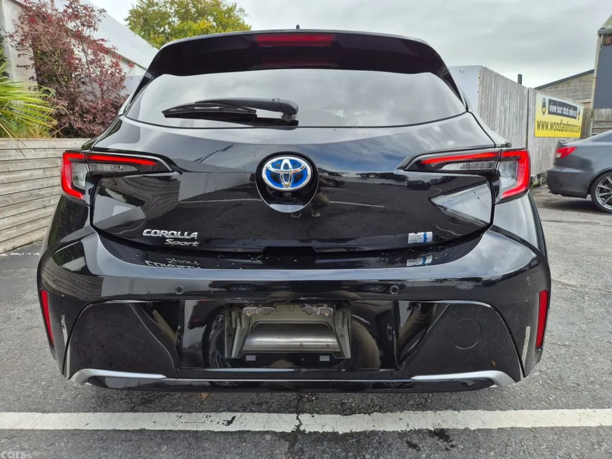 Toyota Corolla Estate, Petrol Hybrid, 2023, Black
