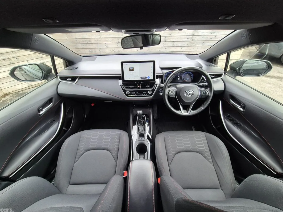 Toyota Corolla Estate, Petrol Hybrid, 2023, Black