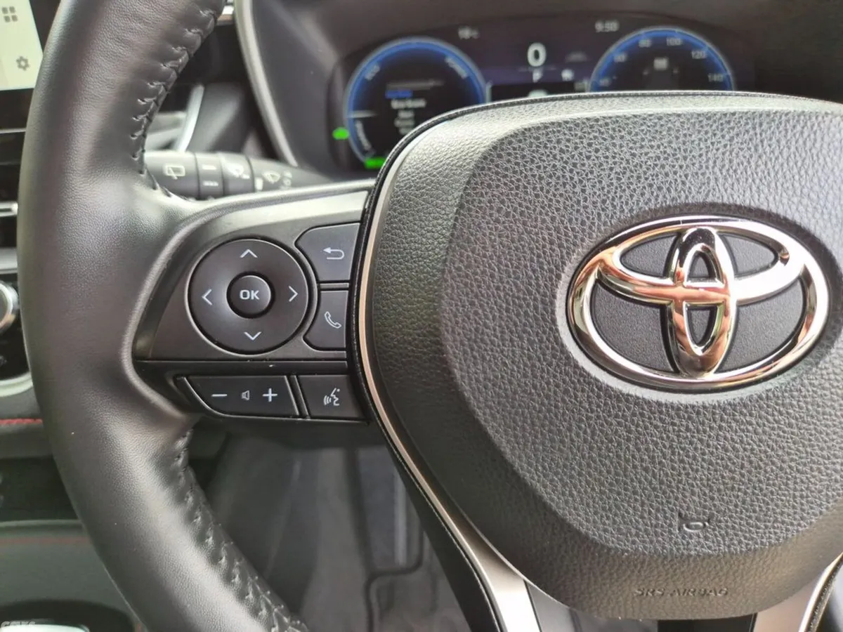 Toyota Corolla Estate, Petrol Hybrid, 2023, Black
