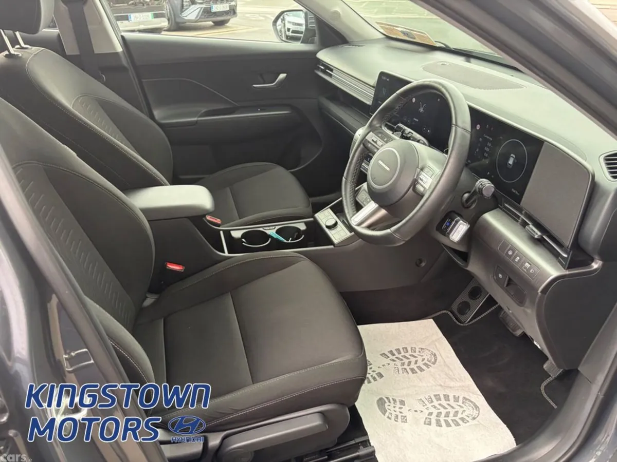 Hyundai KONA MPV, Petrol Hybrid, 2023, Grey