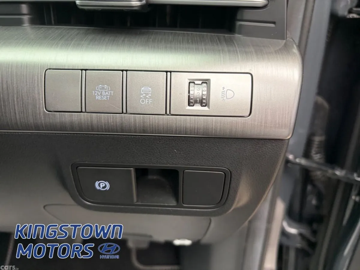 Hyundai KONA MPV, Petrol Hybrid, 2023, Grey