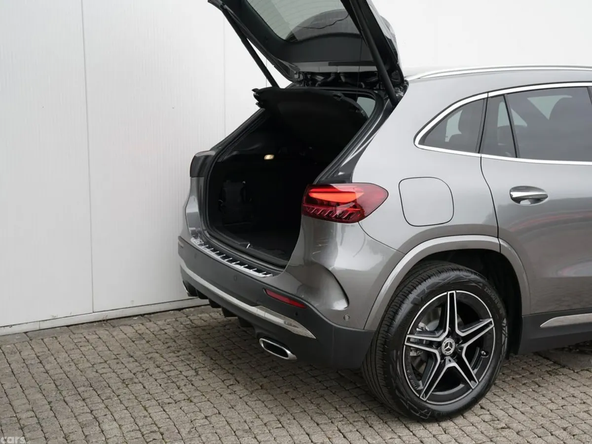 Mercedes-Benz GLA SUV, Petrol Plug-in Hybrid, 2026, Grey
