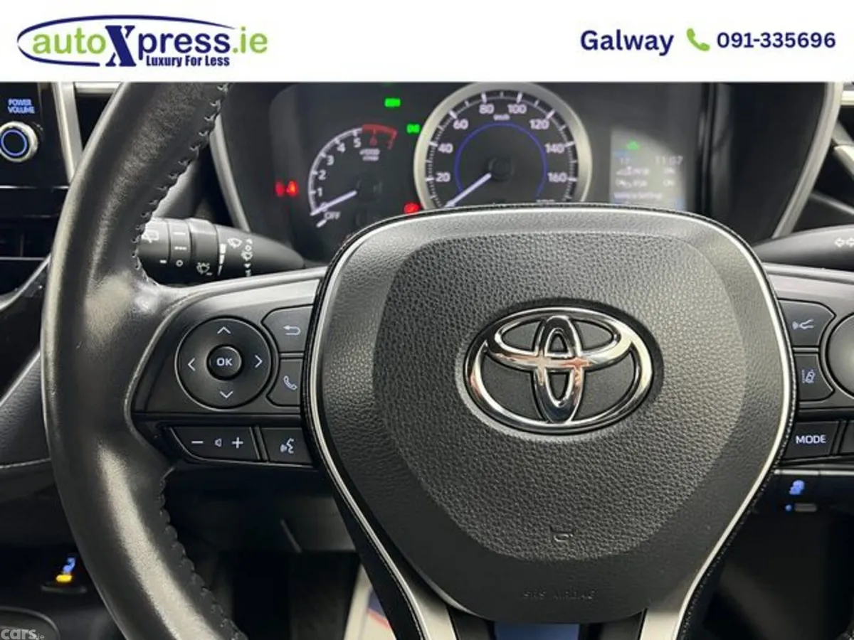 Toyota Corolla Hatchback, Petrol Hybrid, 2020, Blue