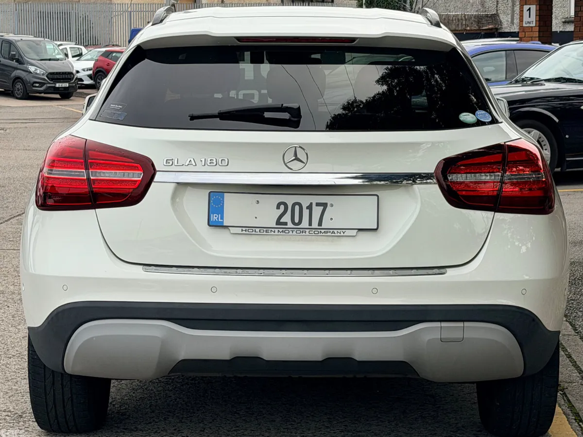Mercedes-Benz GLA Hatchback, Petrol, 2017, White