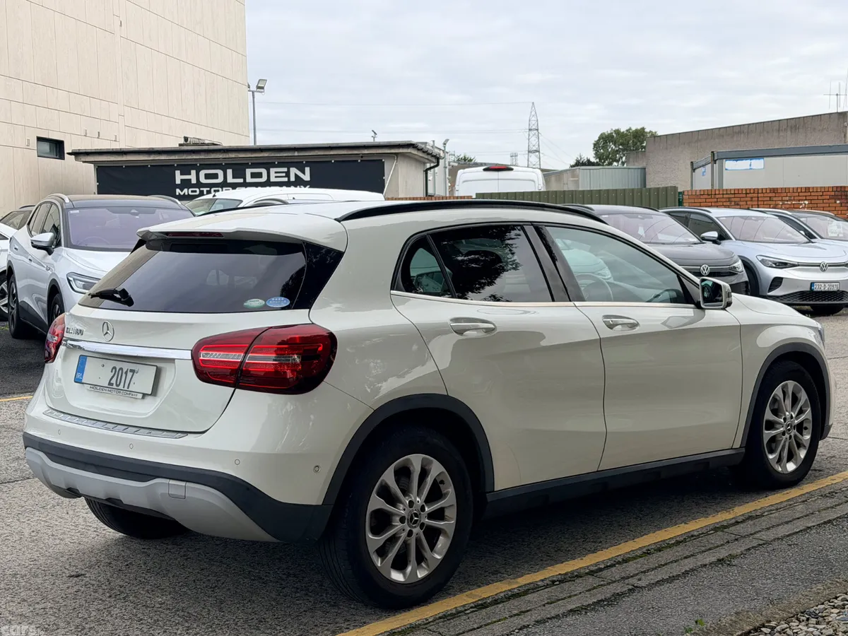 Mercedes-Benz GLA Hatchback, Petrol, 2017, White