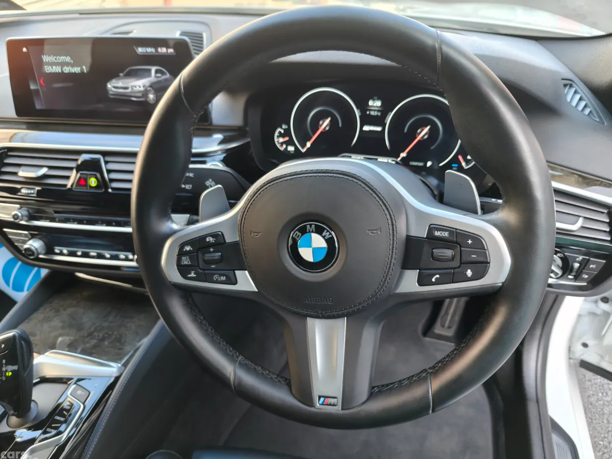 BMW 5-Series Saloon, Petrol Plug-in Hybrid, 2019, White