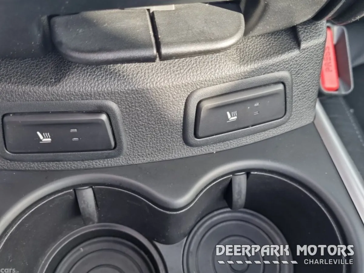 Renault Kadjar SUV, Diesel, 2019, Red