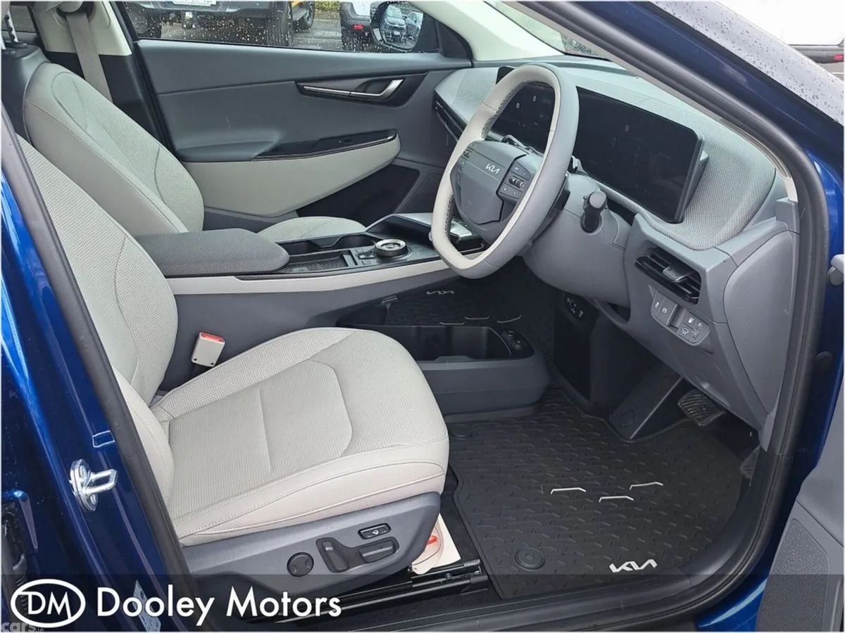 Kia EV6 MPV, Electric, 2026, Blue