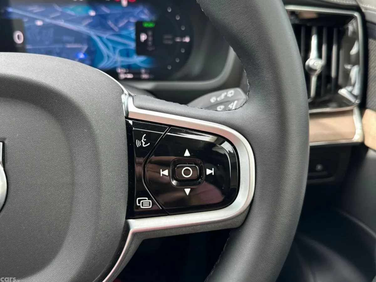 Volvo XC90 SUV, Petrol Plug-in Hybrid, 2025, Grey