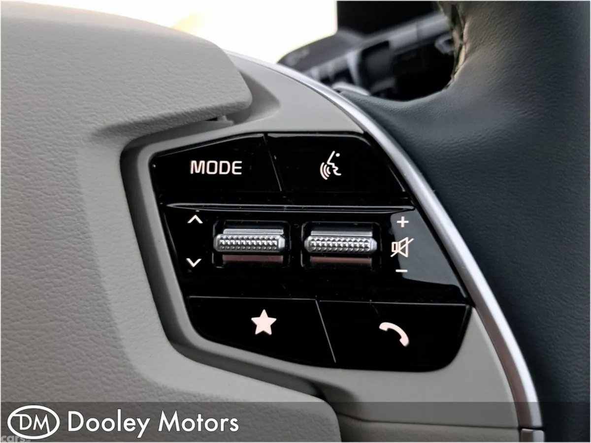 Kia EV6 MPV, Electric, 2025, White