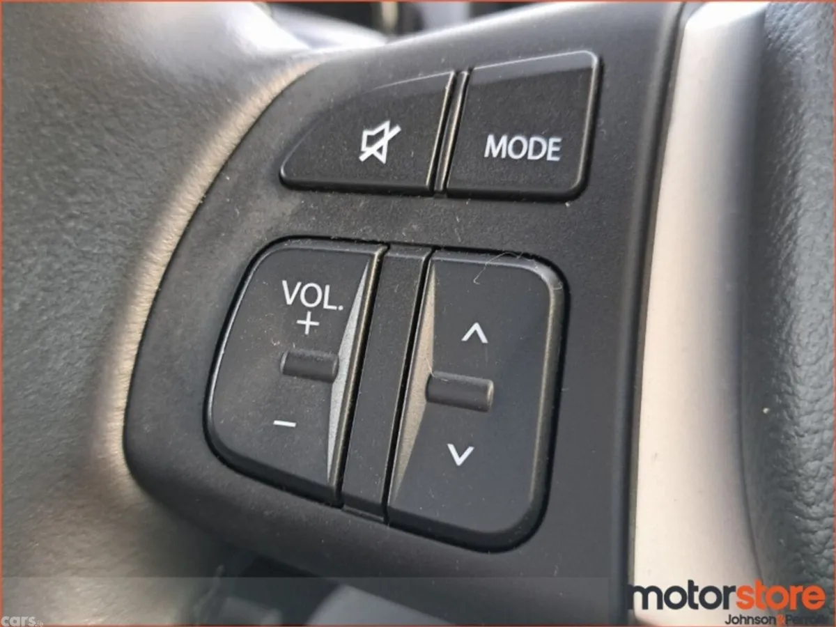 Suzuki SX4 SUV, Petrol Hybrid, 2023, Grey