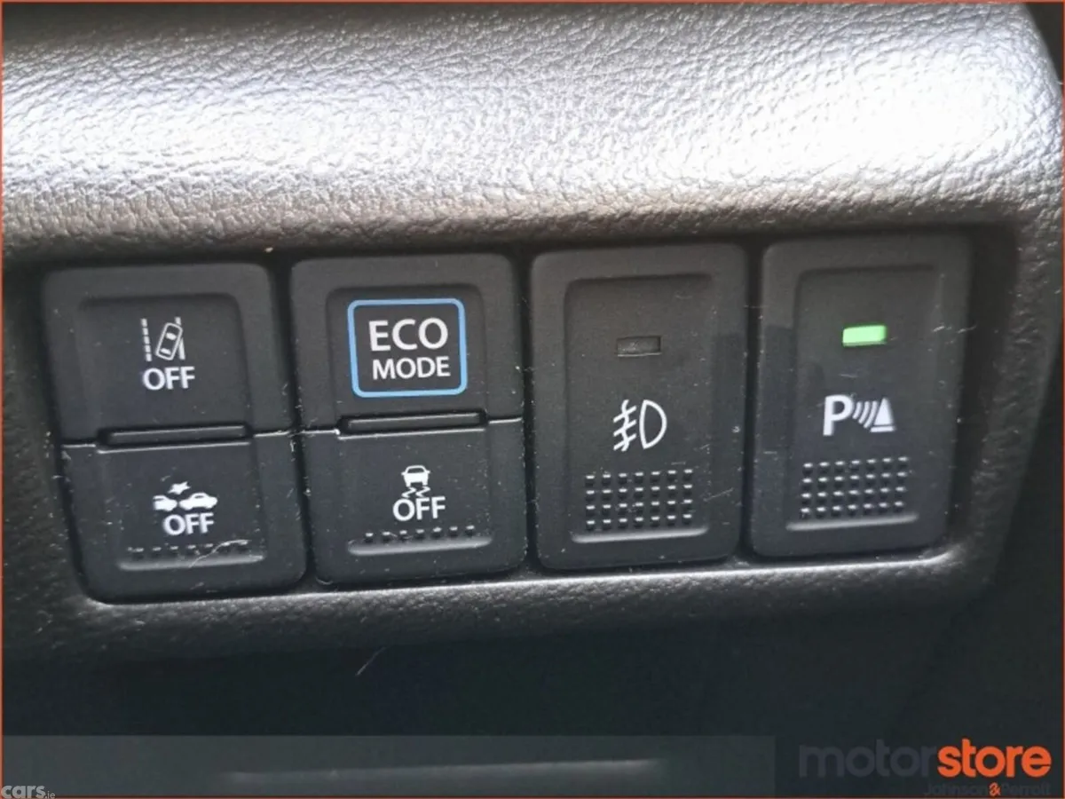 Suzuki SX4 SUV, Petrol Hybrid, 2023, Grey