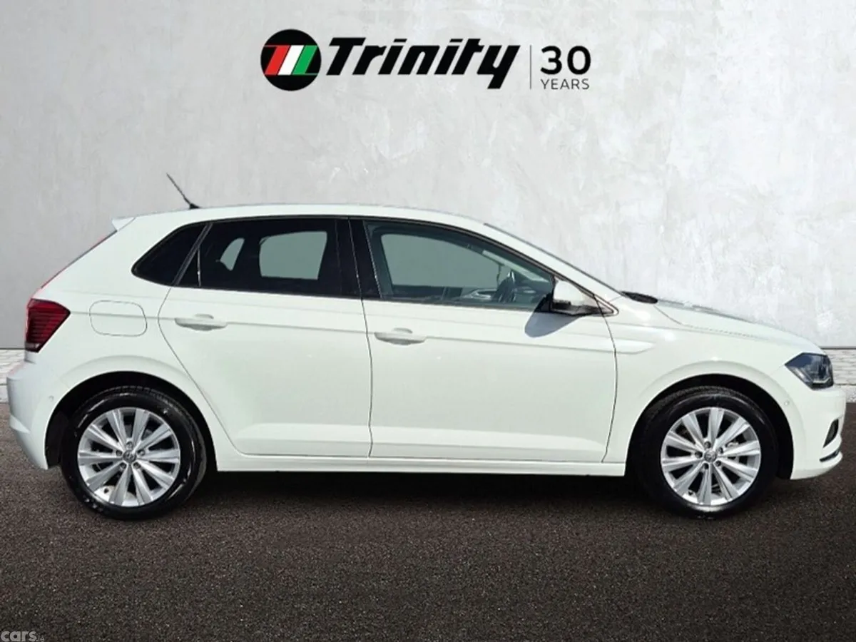Volkswagen Polo Hatchback, Petrol, 2021, White