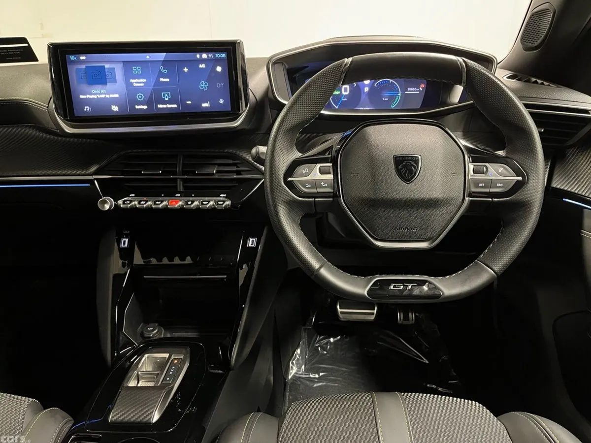 Peugeot 2008 SUV, Electric, 2025, Grey