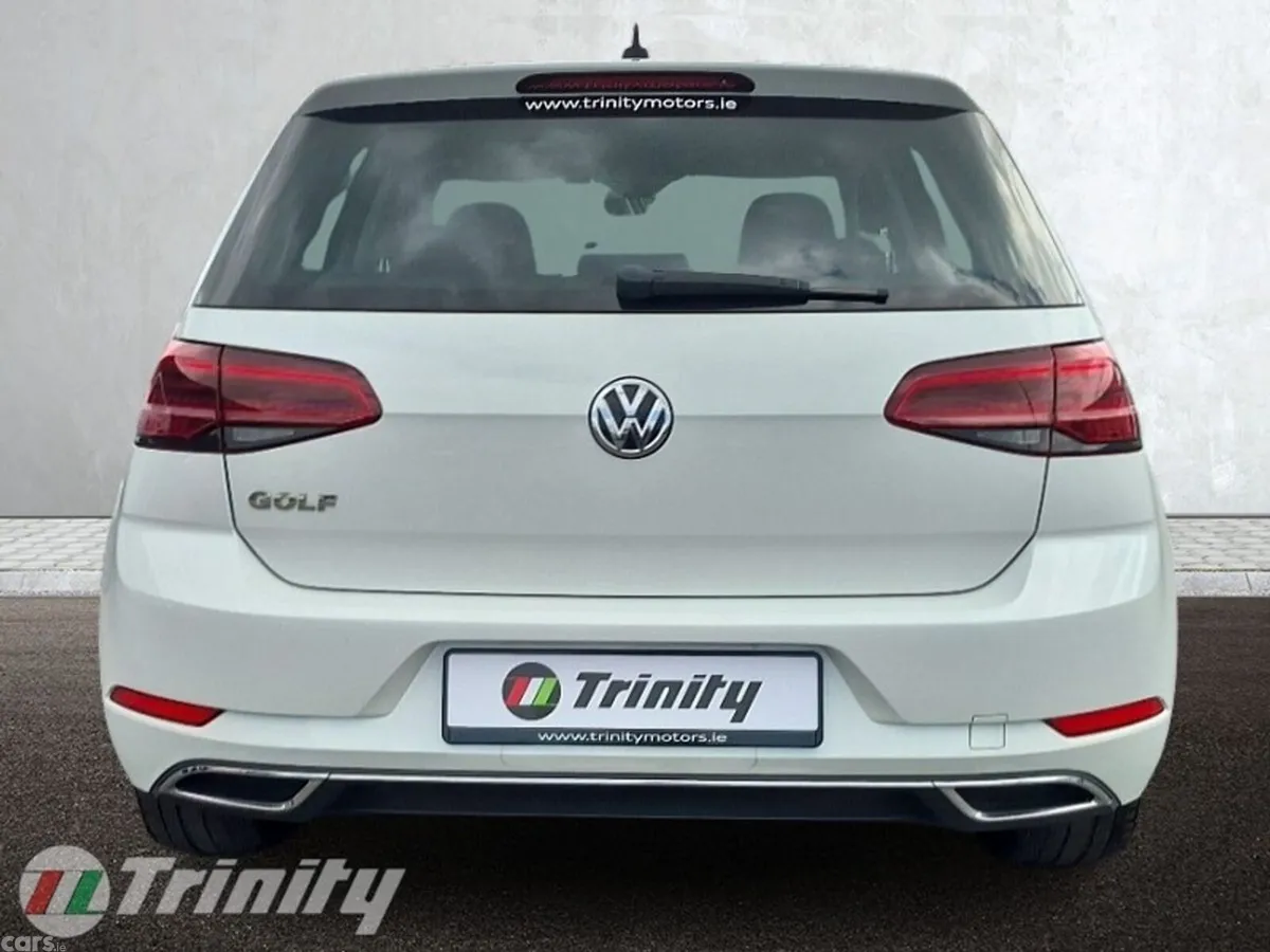 Volkswagen Golf Hatchback, Petrol, 2018, White