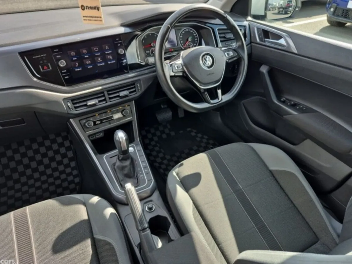 Volkswagen Polo Hatchback, Petrol, 2021, White
