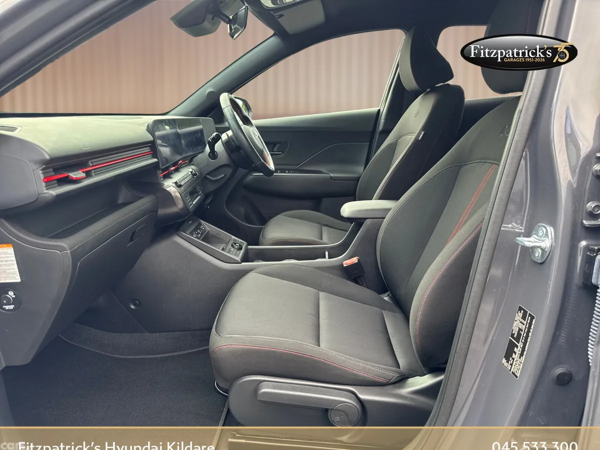 Hyundai KONA Hatchback, Electric, 2025, Grey