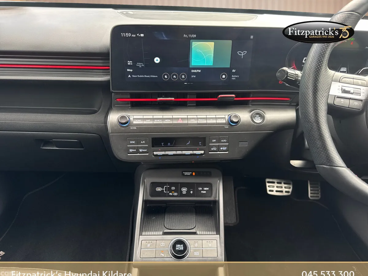 Hyundai KONA Hatchback, Electric, 2025, Grey