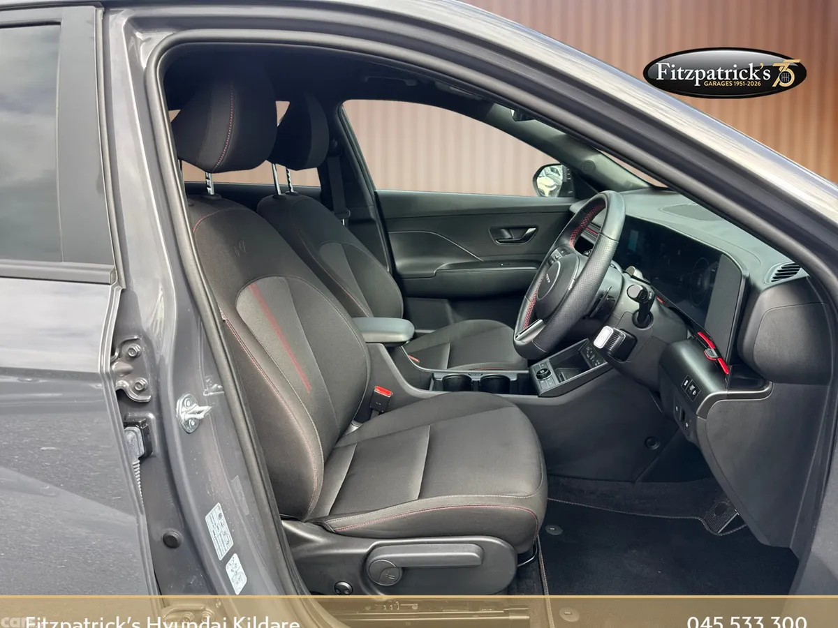 Hyundai KONA Hatchback, Electric, 2025, Grey