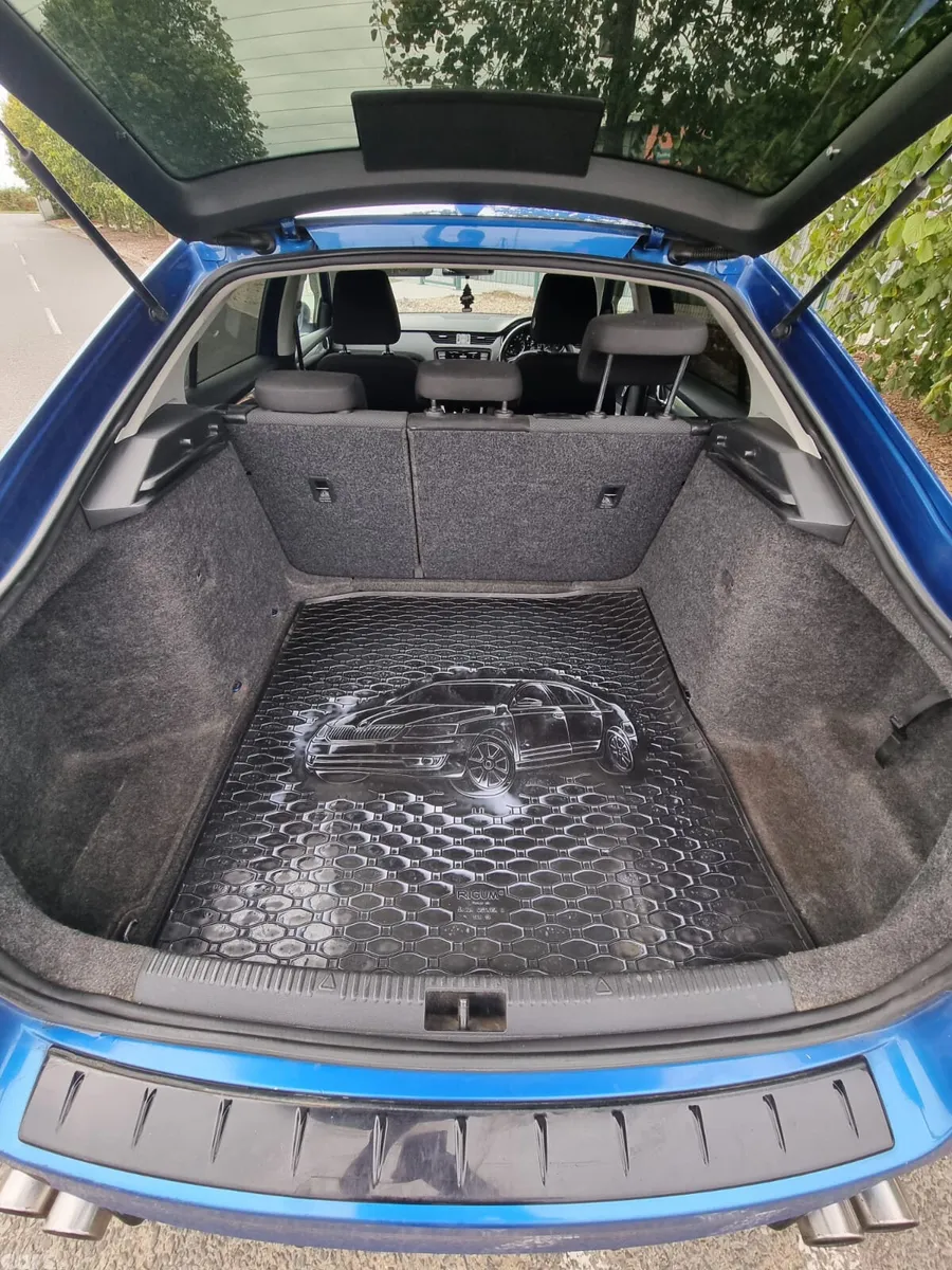 Skoda Octavia Hatchback, Diesel, 2015, Blue