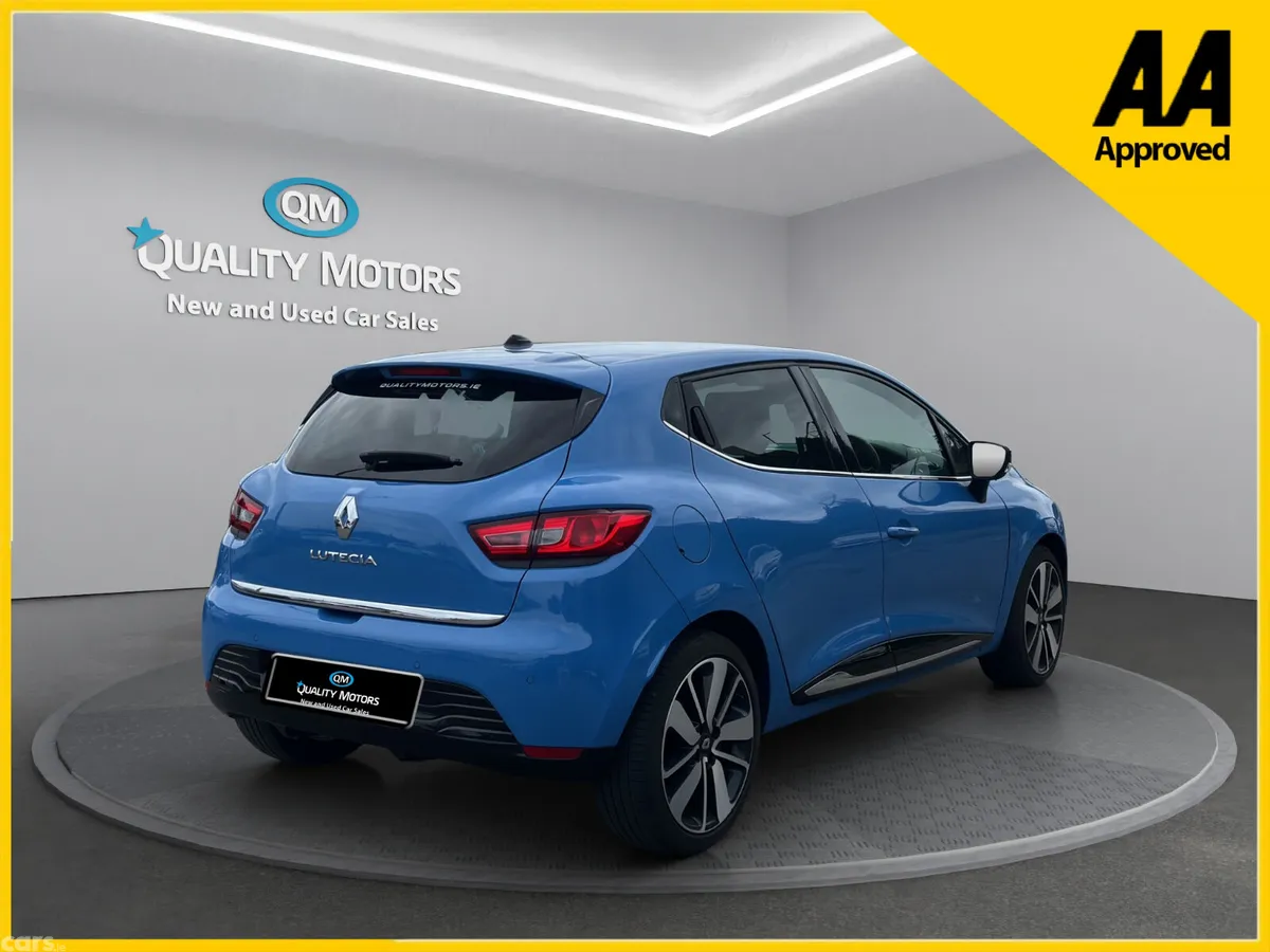 Renault Clio Hatchback, Petrol, 2014, Blue