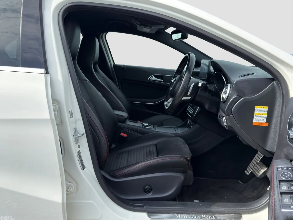 Mercedes-Benz A-Class Hatchback, Petrol, 2017, White