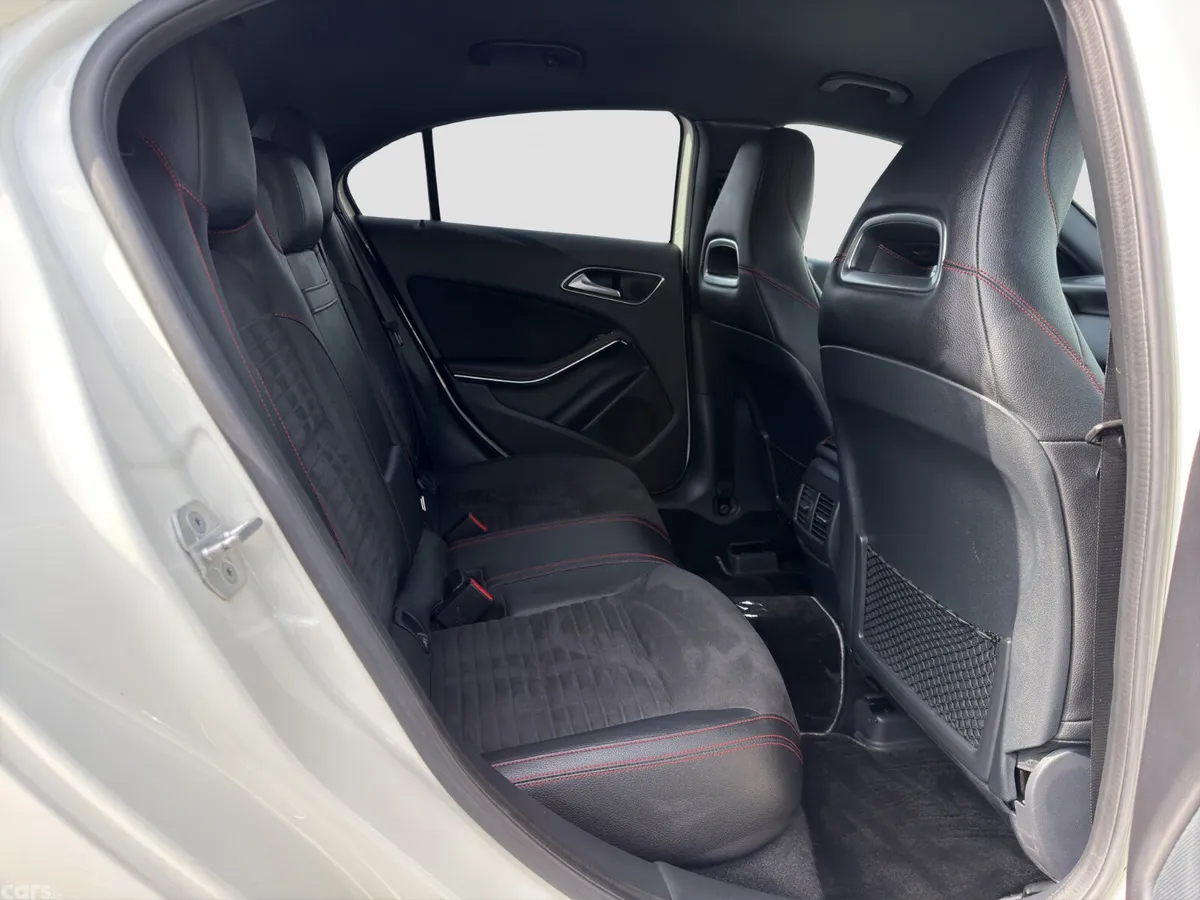 Mercedes-Benz A-Class Hatchback, Petrol, 2017, White