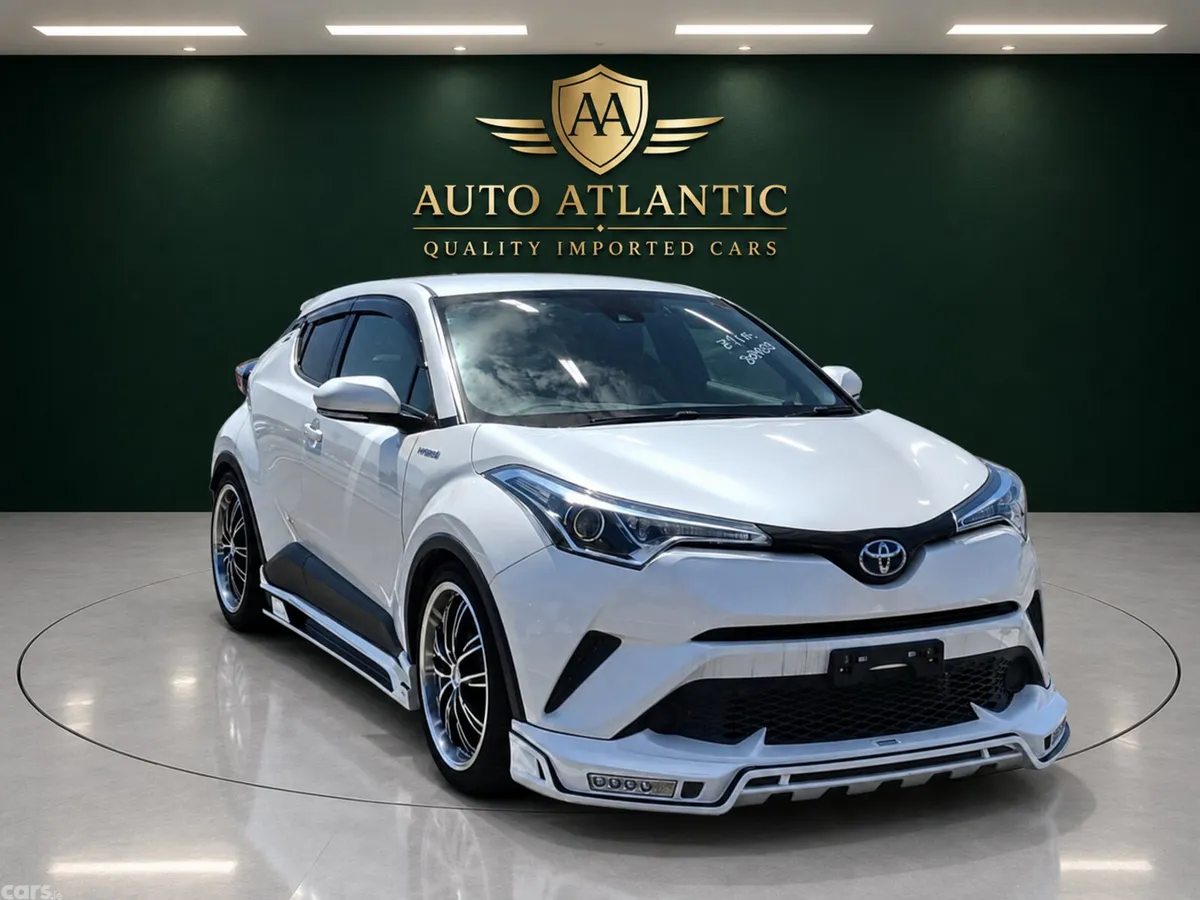 Toyota C-HR SUV, Petrol Hybrid, 2017, White