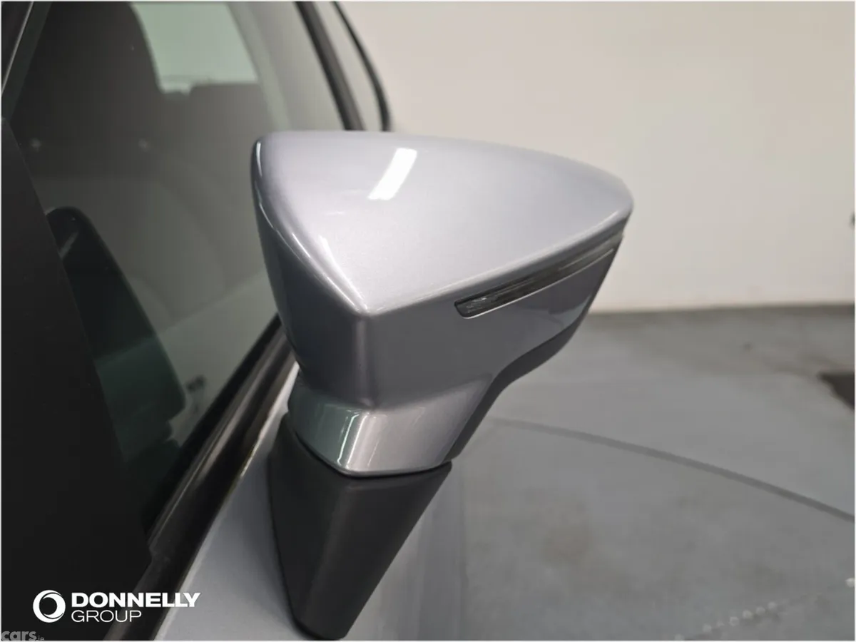 SEAT Arona Hatchback, Petrol, 2020, Silver
