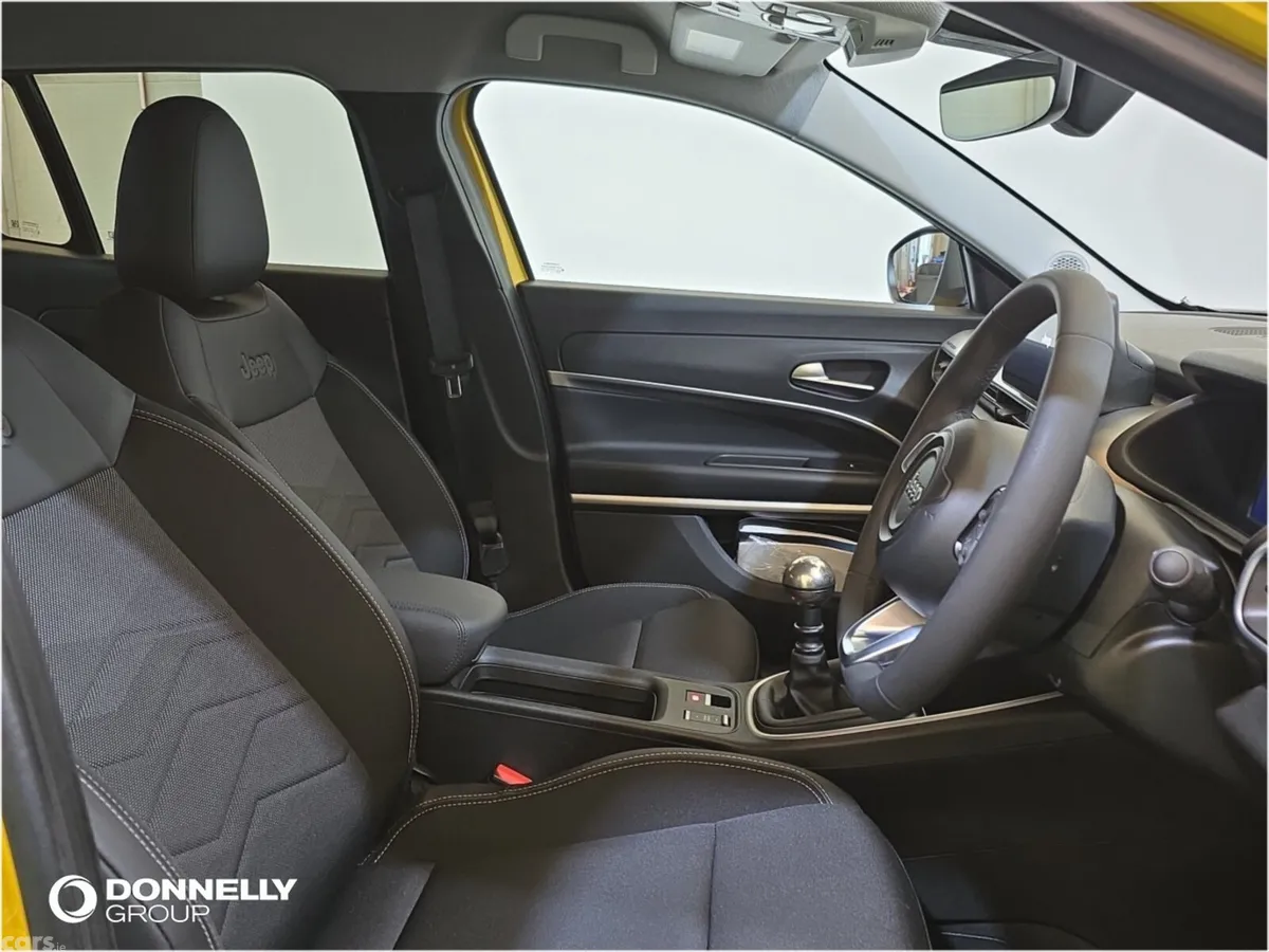 Jeep Avenger Hatchback, Petrol, 2025, Yellow