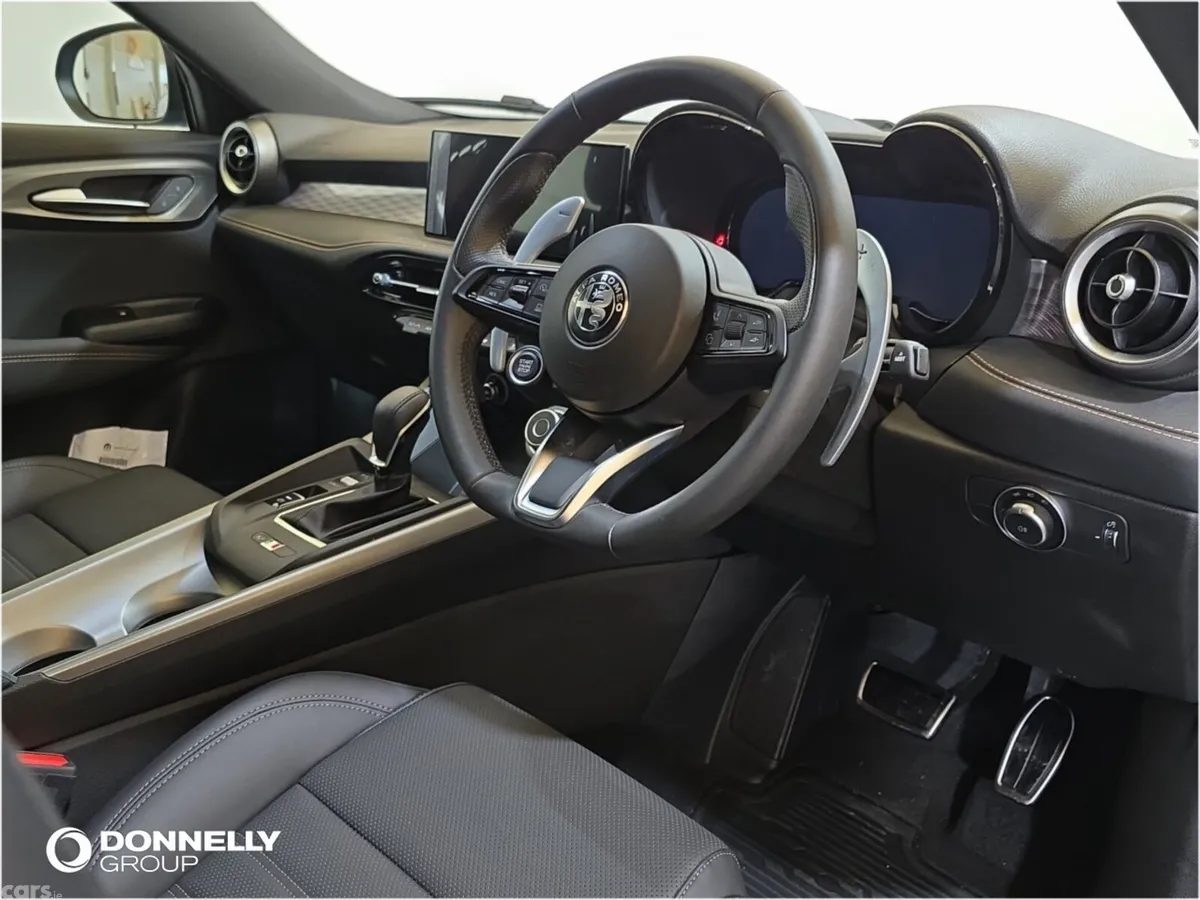 Alfa Romeo Tonale Hatchback, Petrol, 2026, Blue