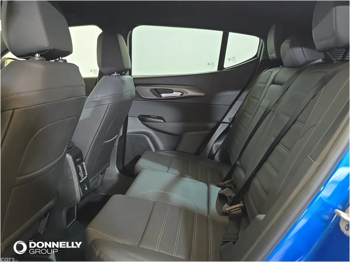 Alfa Romeo Tonale Hatchback, Petrol, 2026, Blue