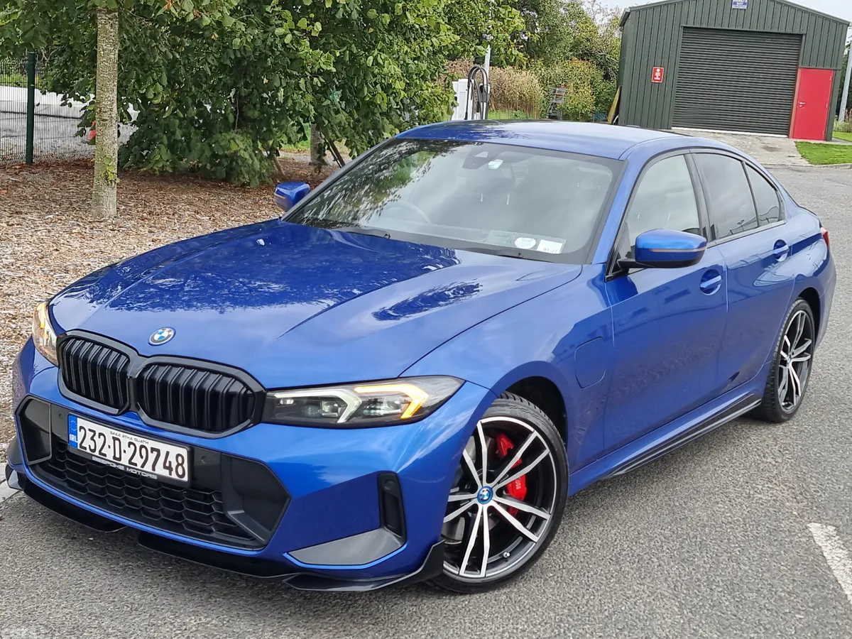 BMW 3-Series Saloon, Petrol Plug-in Hybrid, 2023, Blue