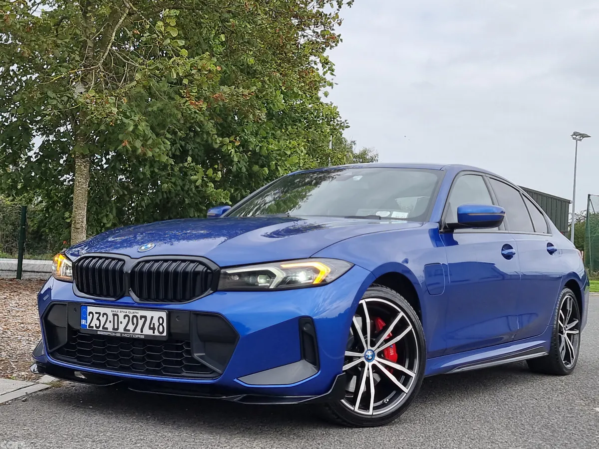 BMW 3-Series Saloon, Petrol Plug-in Hybrid, 2023, Blue
