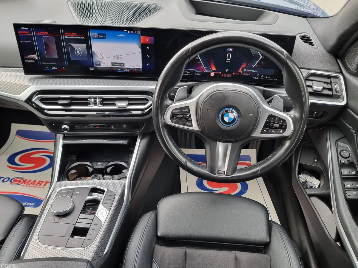 BMW 3-Series Saloon, Petrol Plug-in Hybrid, 2023, Blue