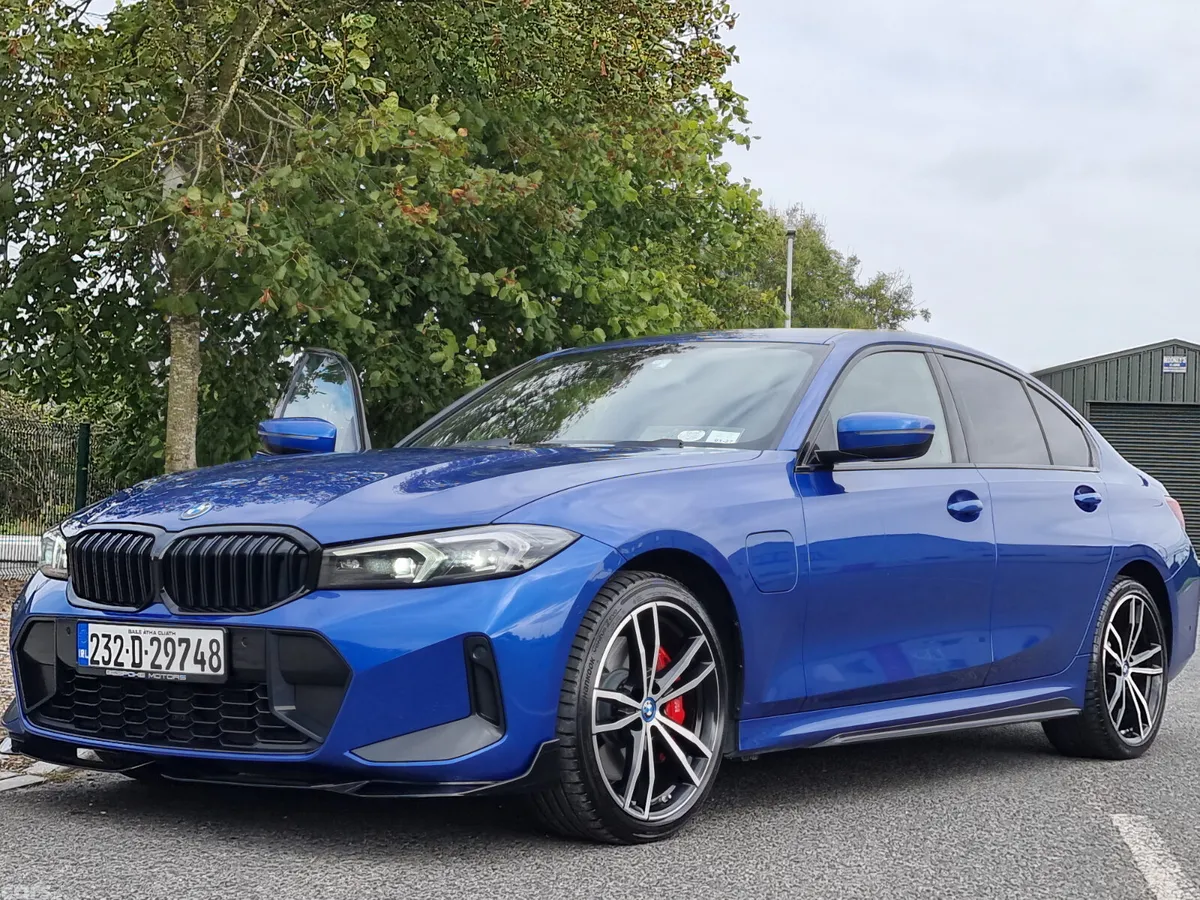 BMW 3-Series Saloon, Petrol Plug-in Hybrid, 2023, Blue
