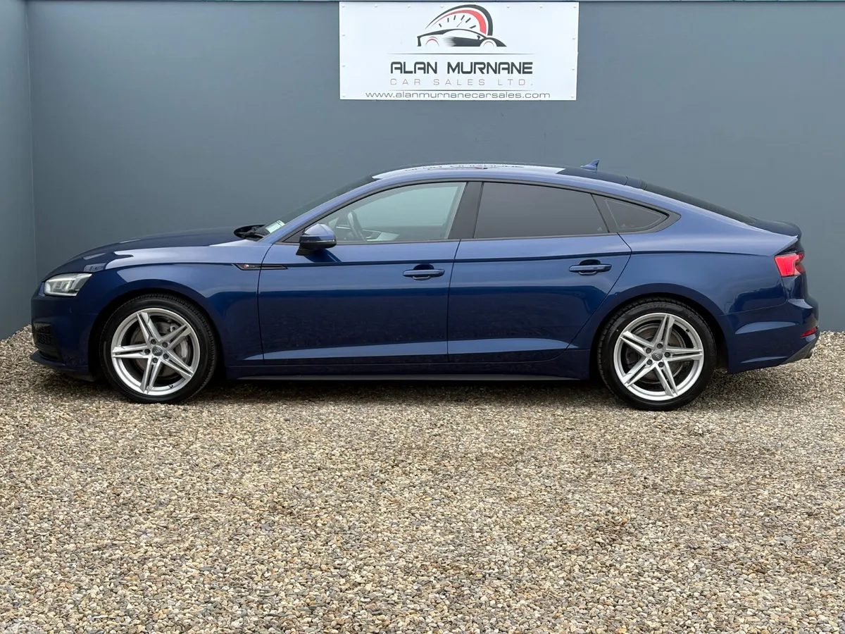 Audi A5 Hatchback, Diesel, 2017, Blue